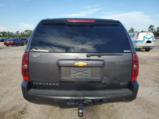 2011 Chevrolet Suburban C1500 LT