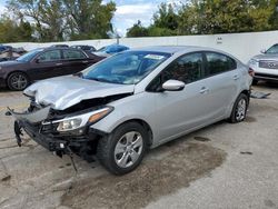 KIA Vehiculos salvage en venta: 2018 KIA Forte LX