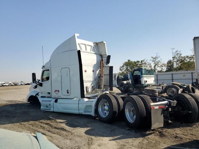 2013 Peterbilt 579