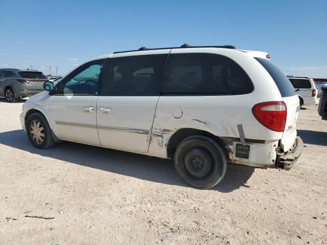 2005 Chrysler Town & Country Touring