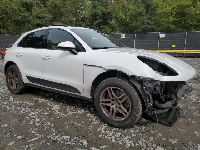 2017 Porsche Macan