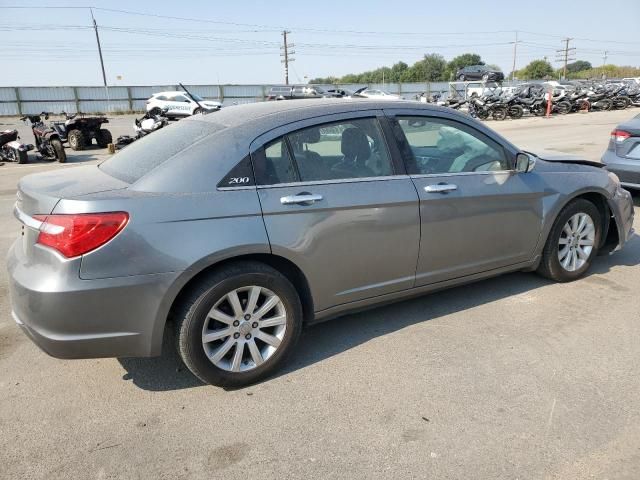 2013 Chrysler 200 Limited