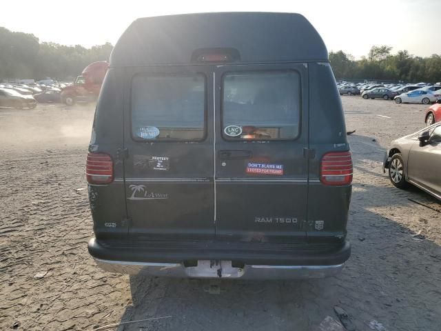 2002 Dodge RAM Van B1500