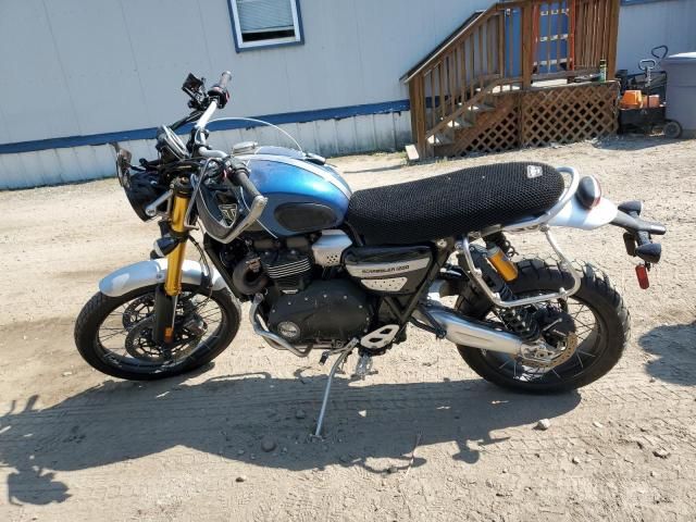 2022 Triumph Scrambler 1200 XE