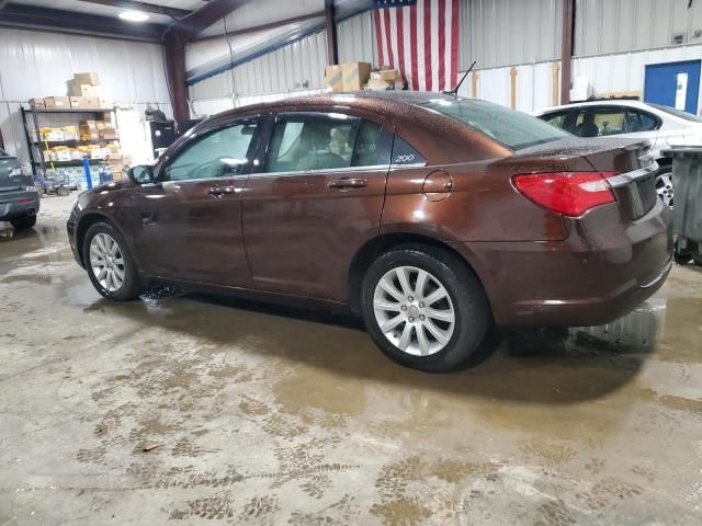 2013 Chrysler 200 Touring