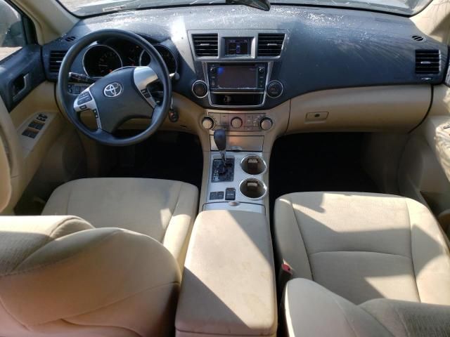 2013 Toyota Highlander Base