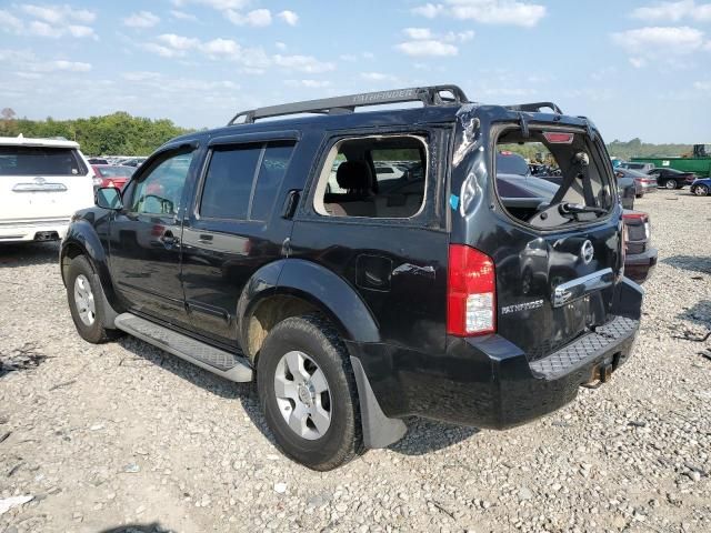 2005 Nissan Pathfinder LE