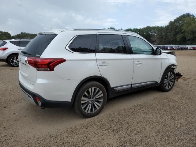 2020 Mitsubishi Outlander SE