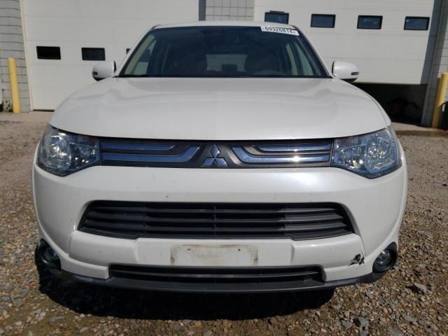 2014 Mitsubishi Outlander SE