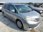 2011 Toyota Sienna XLE