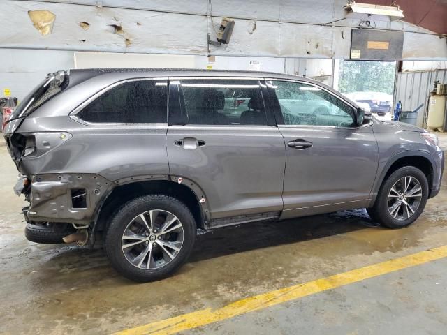 2018 Toyota Highlander LE