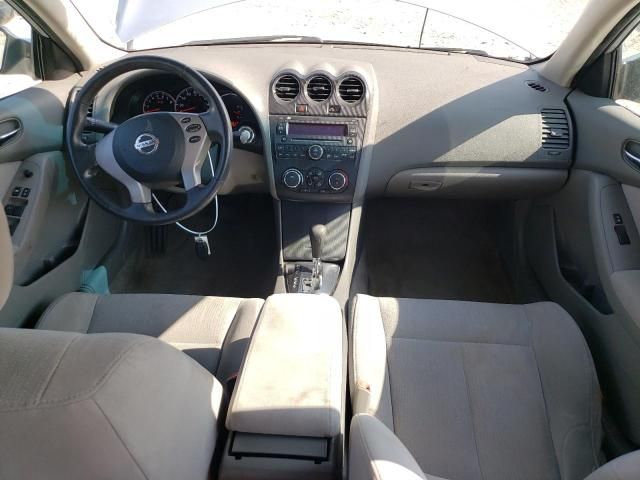 2011 Nissan Altima Base