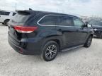 2017 Toyota Highlander LE