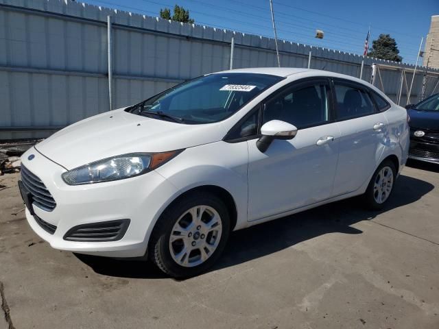 2015 Ford Fiesta SE