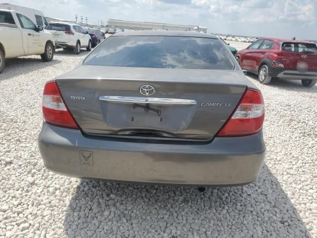 2004 Toyota Camry LE