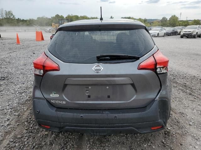 2020 Nissan Kicks S