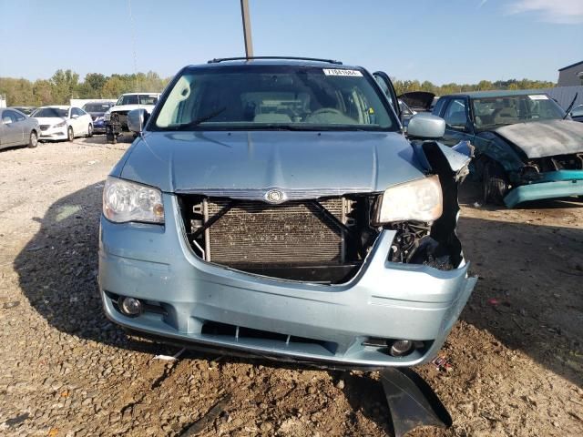 2008 Chrysler Town & Country Touring