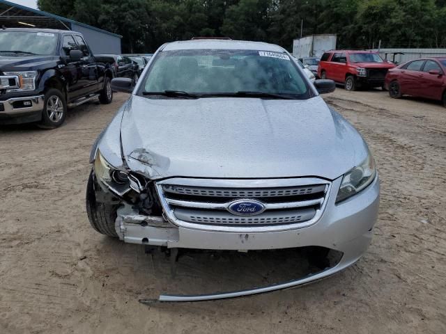 2012 Ford Taurus SE