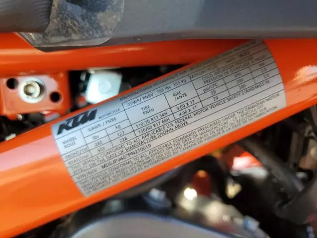 2023 KTM 390 Duke