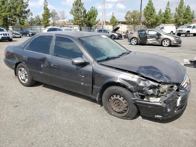 2000 Toyota Camry CE