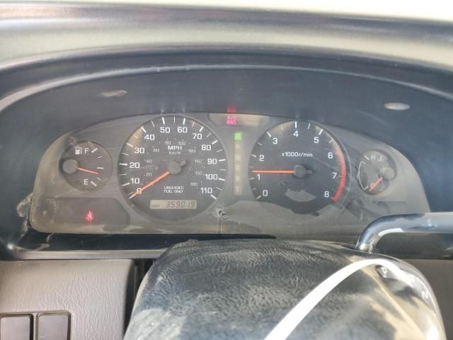 2000 Nissan Frontier King Cab XE