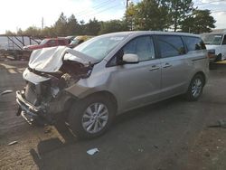 Vehiculos salvage en venta de Copart Denver, CO: 2017 KIA Sedona LX