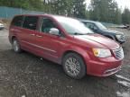 2014 Chrysler Town & Country Touring L