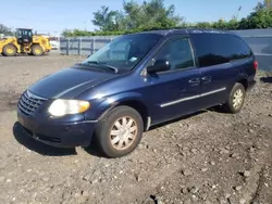 2006 Chrysler Town & Country Touring en venta en Marlboro, NY