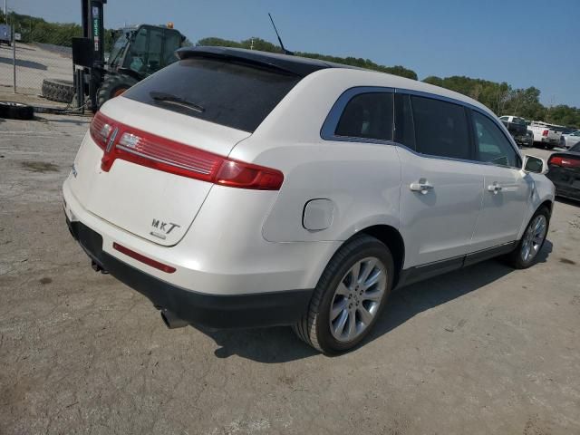 2014 Lincoln MKT