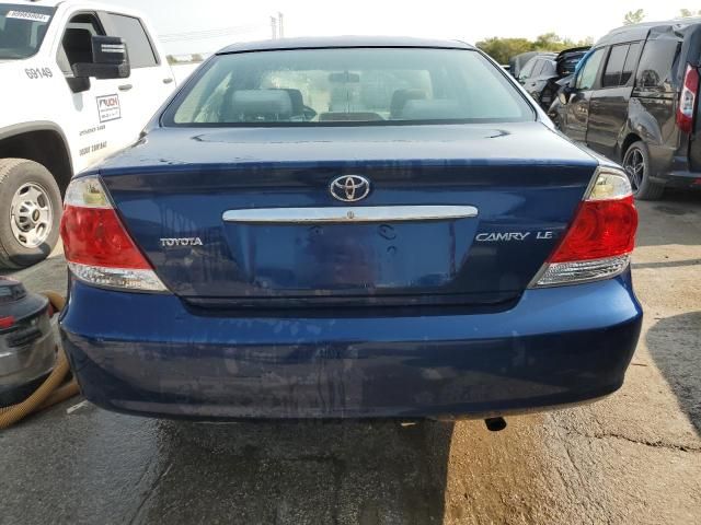 2005 Toyota Camry LE