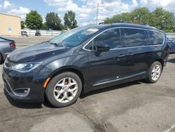 Salvage cars for sale at Moraine, OH auction: 2017 Chrysler Pacifica Touring L Plus