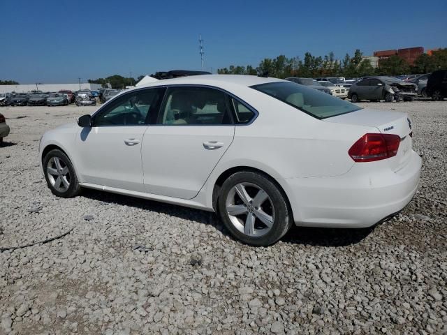 2013 Volkswagen Passat SE