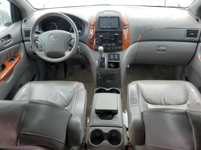 2008 Toyota Sienna XLE