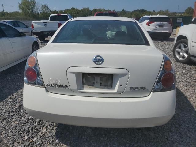 2003 Nissan Altima Base