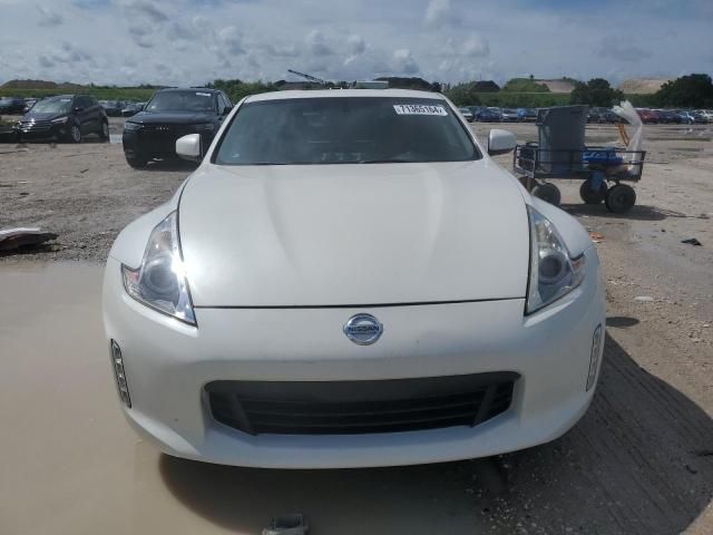 2016 Nissan 370Z Base