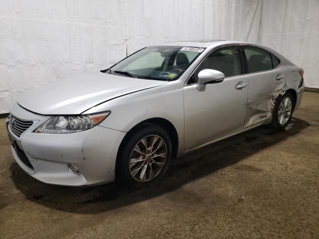 2013 Lexus ES 300H