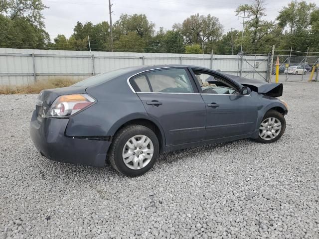 2011 Nissan Altima Base