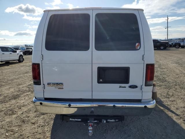 2012 Ford Econoline E350 Super Duty Wagon