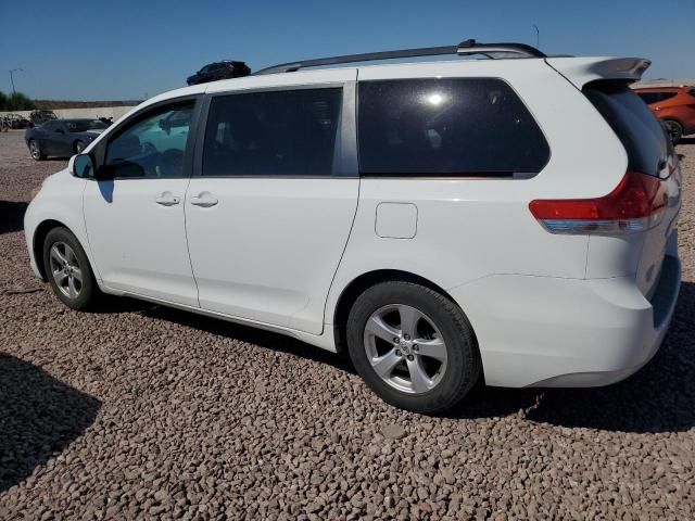 2012 Toyota Sienna LE