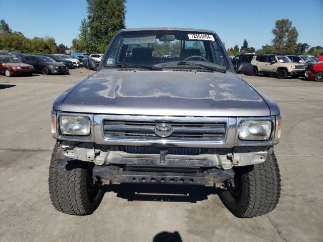 1995 Toyota Pickup 1/2 TON Short Wheelbase DX