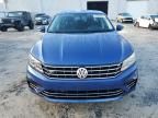 2017 Volkswagen Passat R-Line