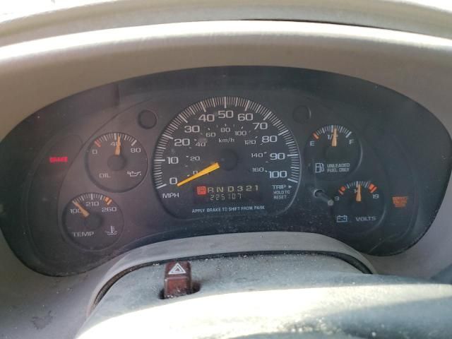 2000 GMC Safari XT