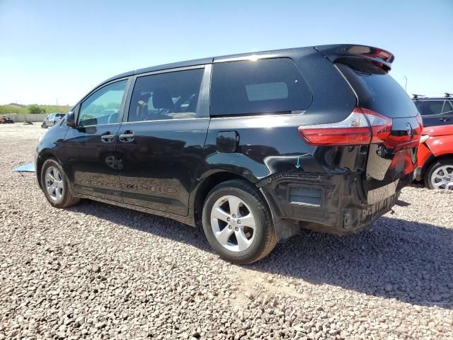 2015 Toyota Sienna