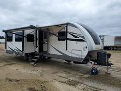 Camiones salvage sin ofertas aún a la venta en subasta: 2021 Highland Ridge Trailer