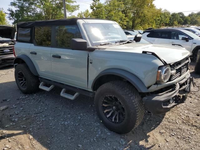 2021 Ford Bronco Base