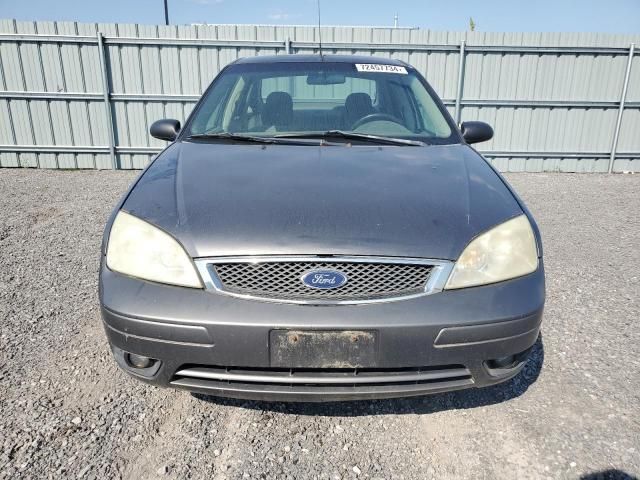 2005 Ford Focus ZX4