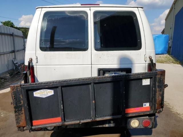 2010 Ford Econoline E350 Super Duty Wagon