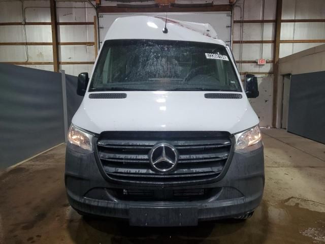 2024 Mercedes-Benz Sprinter 2500