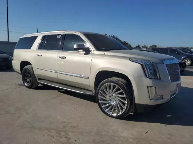 2015 Cadillac Escalade ESV Luxury