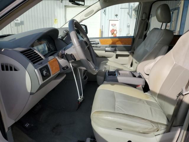 2008 Chrysler Town & Country Limited